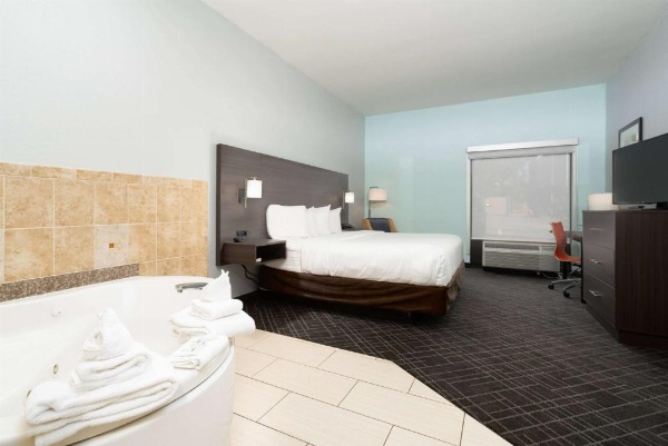 Baymont by Wyndham Augusta Riverwatch image 16