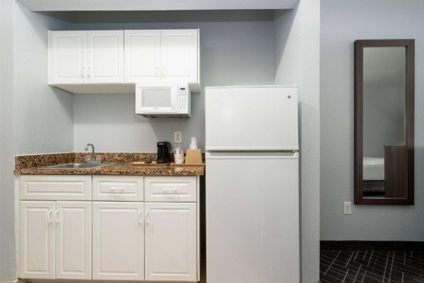 Baymont by Wyndham Augusta Riverwatch image 9